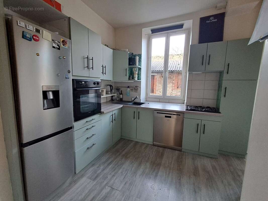 Appartement à CRAPONNE-SUR-ARZON