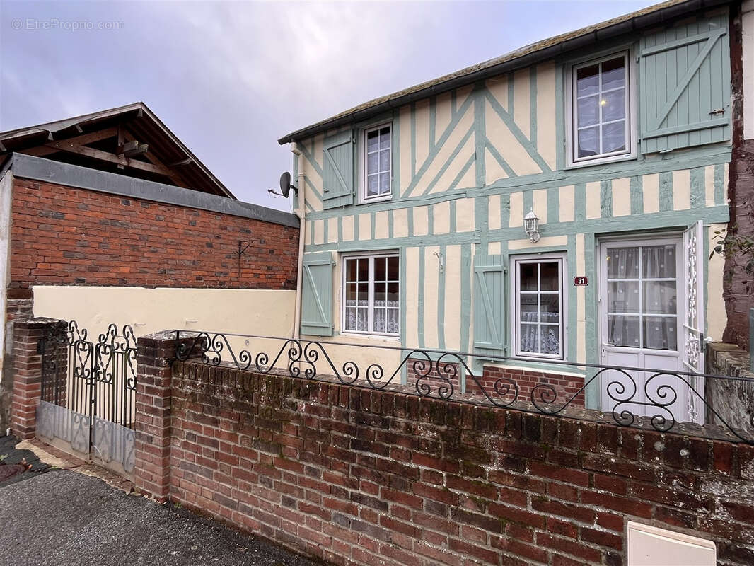 Maison à VIMOUTIERS