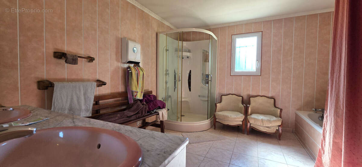 Maison à TAIZE-AIZIE