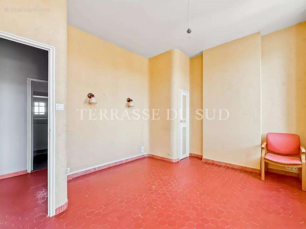 Maison à MARSEILLE-8E