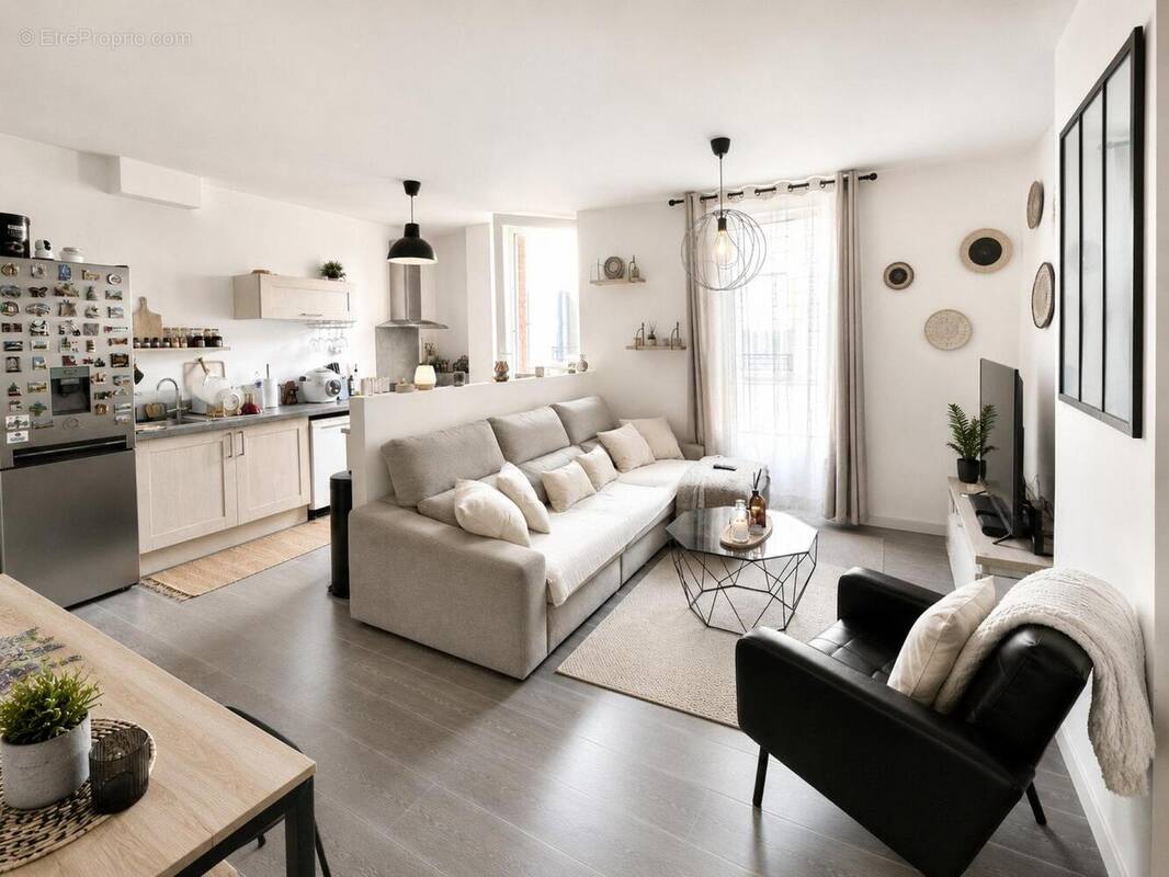 Photo 1 - Appartement à BOURG-DE-PEAGE