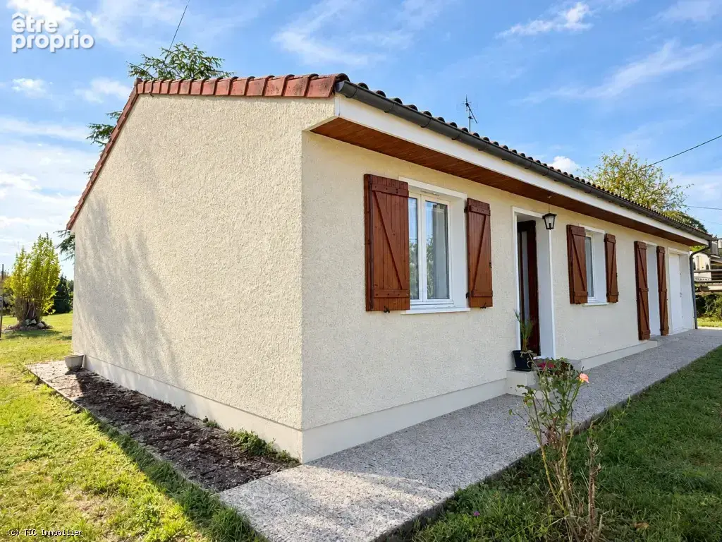 Maison de Plain-Pied Avec 3 Chambres en Bordure du Village de Charroux - photo 4