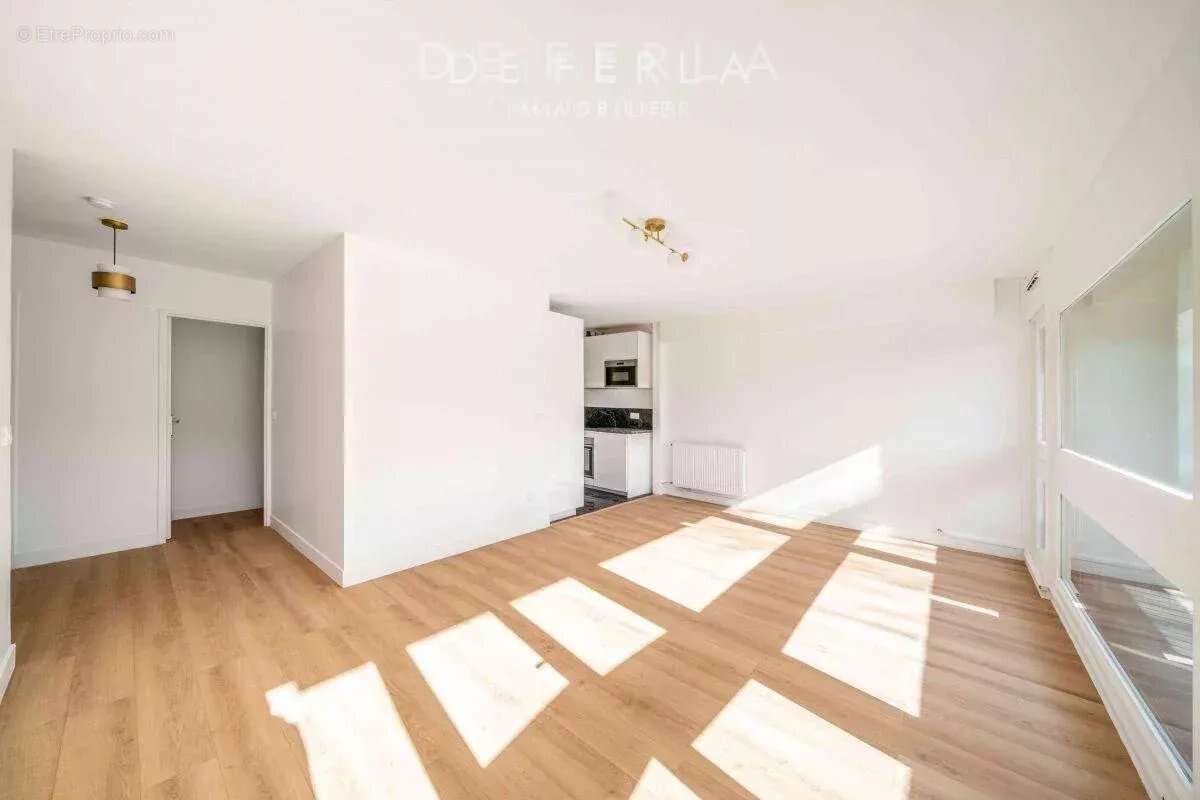 Appartement à RUEIL-MALMAISON
