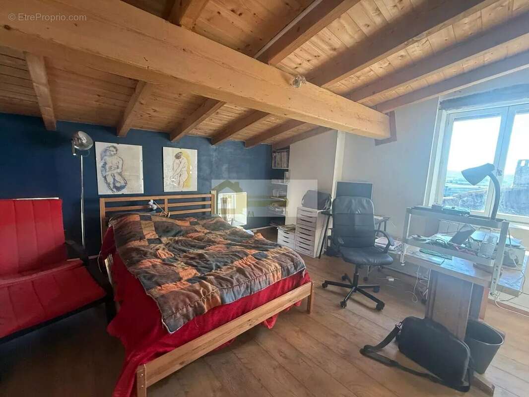 Appartement à PUY-SAINT-MARTIN