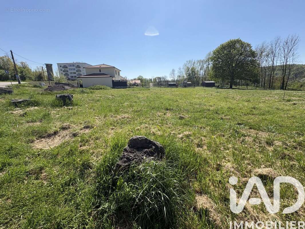 Photo 2 - Terrain à TRONVILLE-EN-BARROIS
