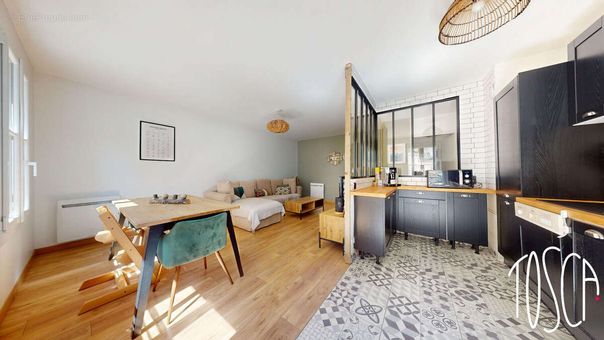 Appartement à THIAIS