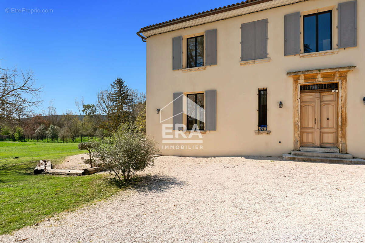 Maison à CABRIES