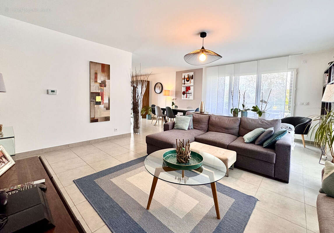 Appartement 5 pièces en exclusivité à Feigères :118 m² avec terrasse et garage double - photo 2