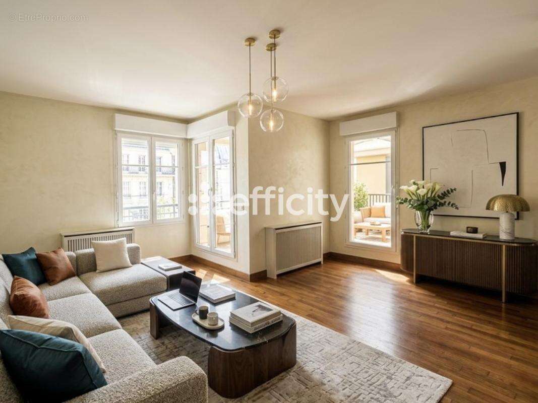 Appartement à MONTROUGE