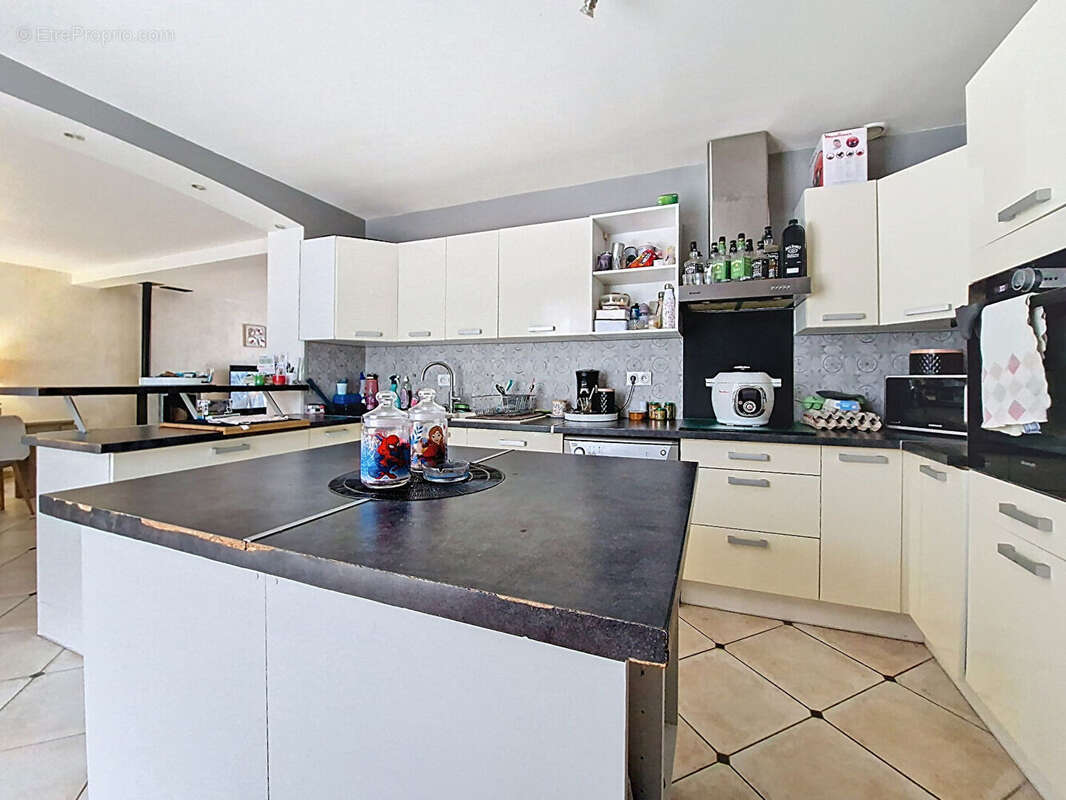 Maison à BEZU-SAINT-ELOI