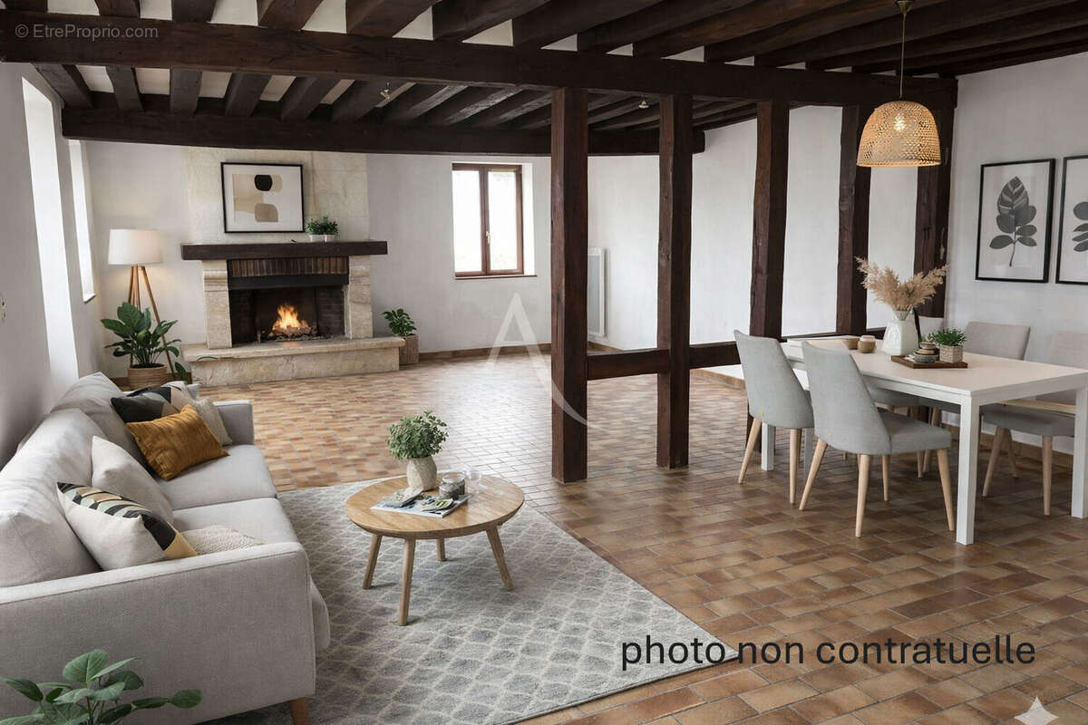 Maison à LOURY