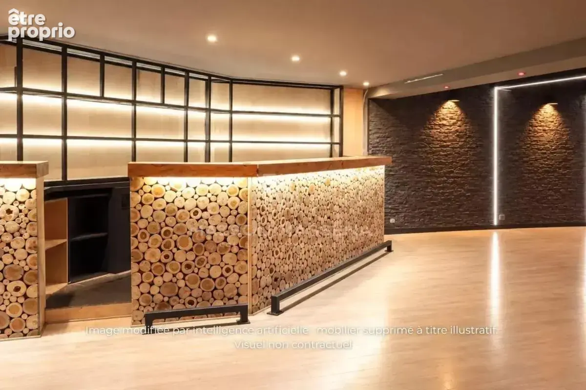 Local atypique volumineux - carré d'or - 390m² - photo 11