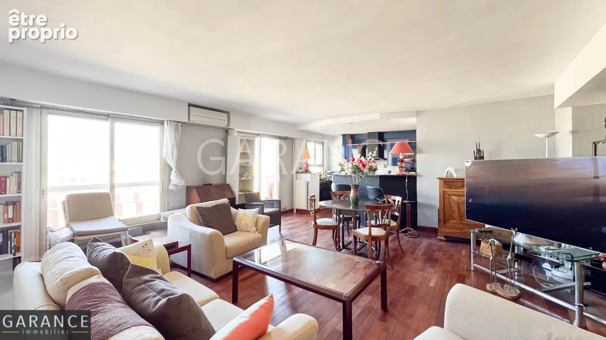Appartement à PARIS-14E