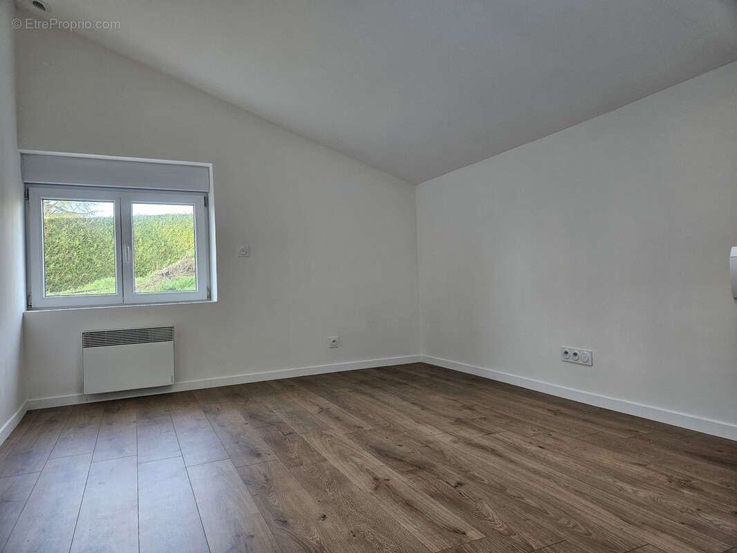 Maison à LE SEL-DE-BRETAGNE