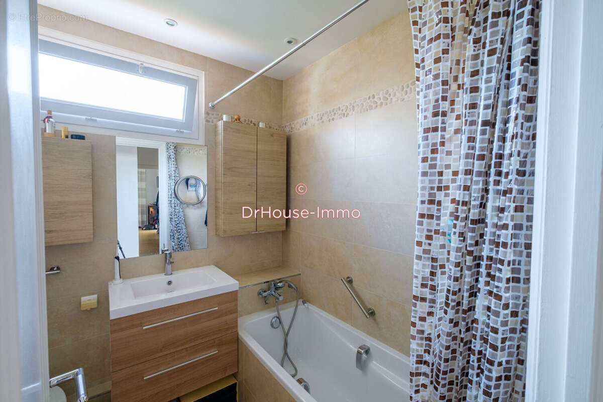Appartement 5 pièces 121 m² à vendre à Noisy-Le-Roi (78590) - photo 16