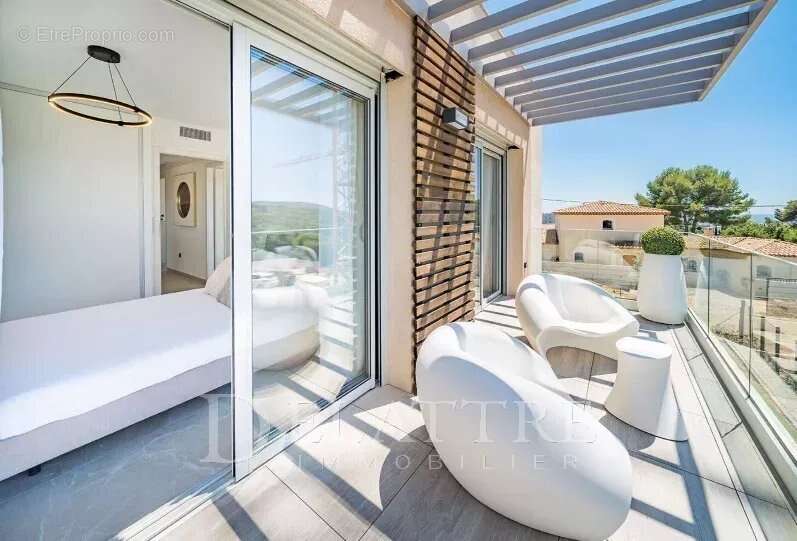 Maison à ANTIBES