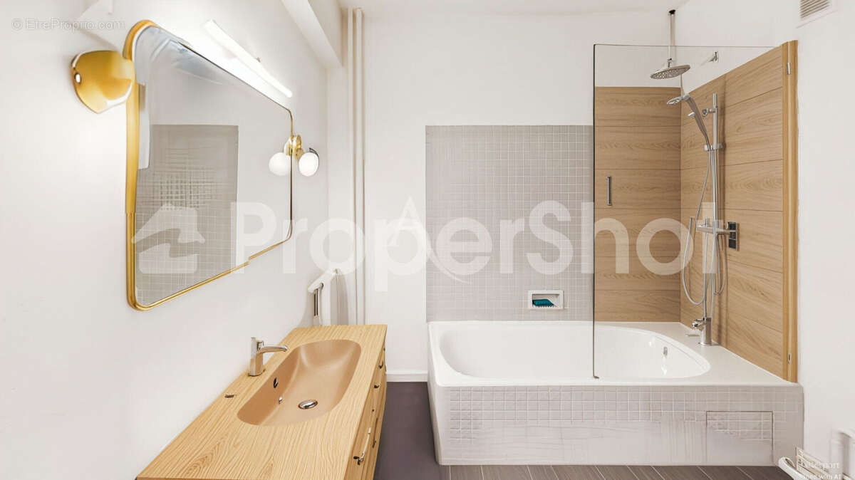 Appartement à CHARENTON-LE-PONT