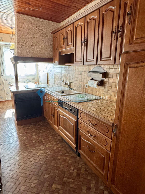 Appartement à CORBEIL-ESSONNES
