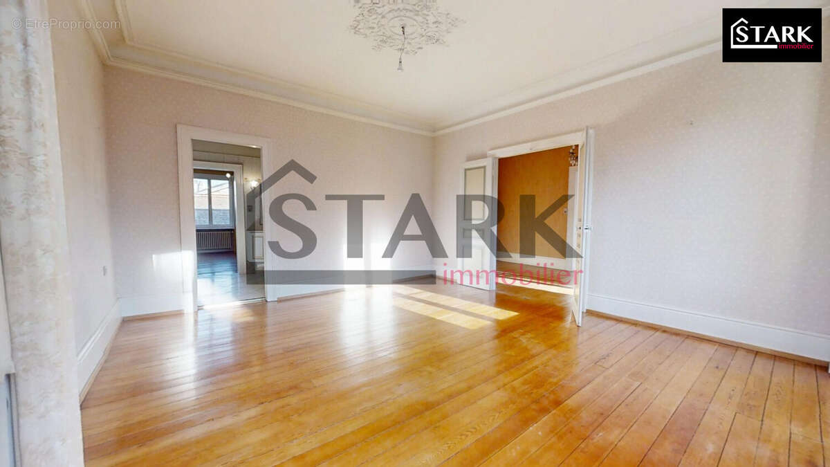 Appartement à LURE