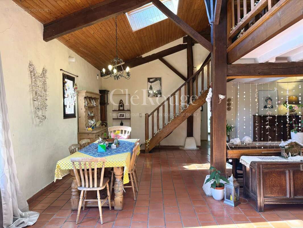 Maison à EYMET