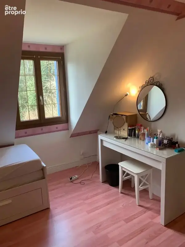 À vendre : Maison de charme avec jardin, à l’abri des regards (Cher) - photo 8