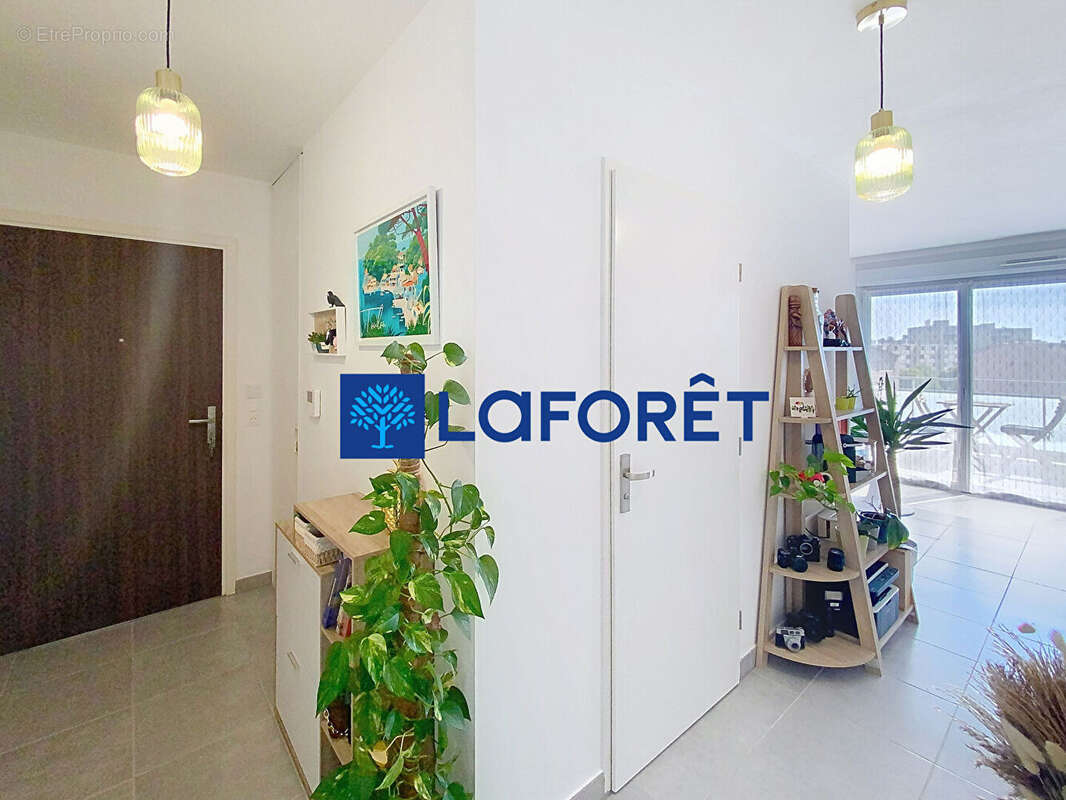 Appartement à LA GARDE