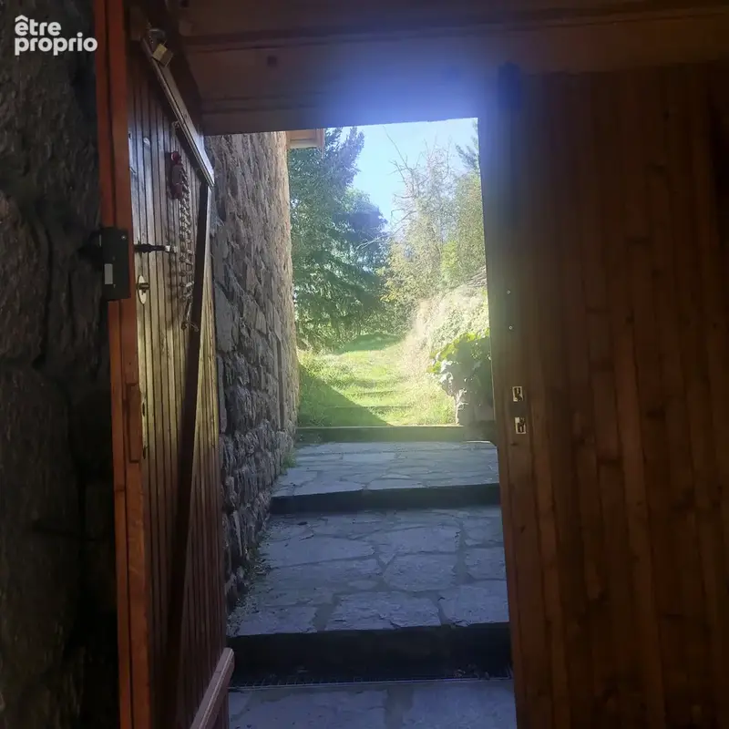 Domaine d’Exception de 54 Hectares au Cœur du Parc Régional des Monts d’Ardèche - photo 12