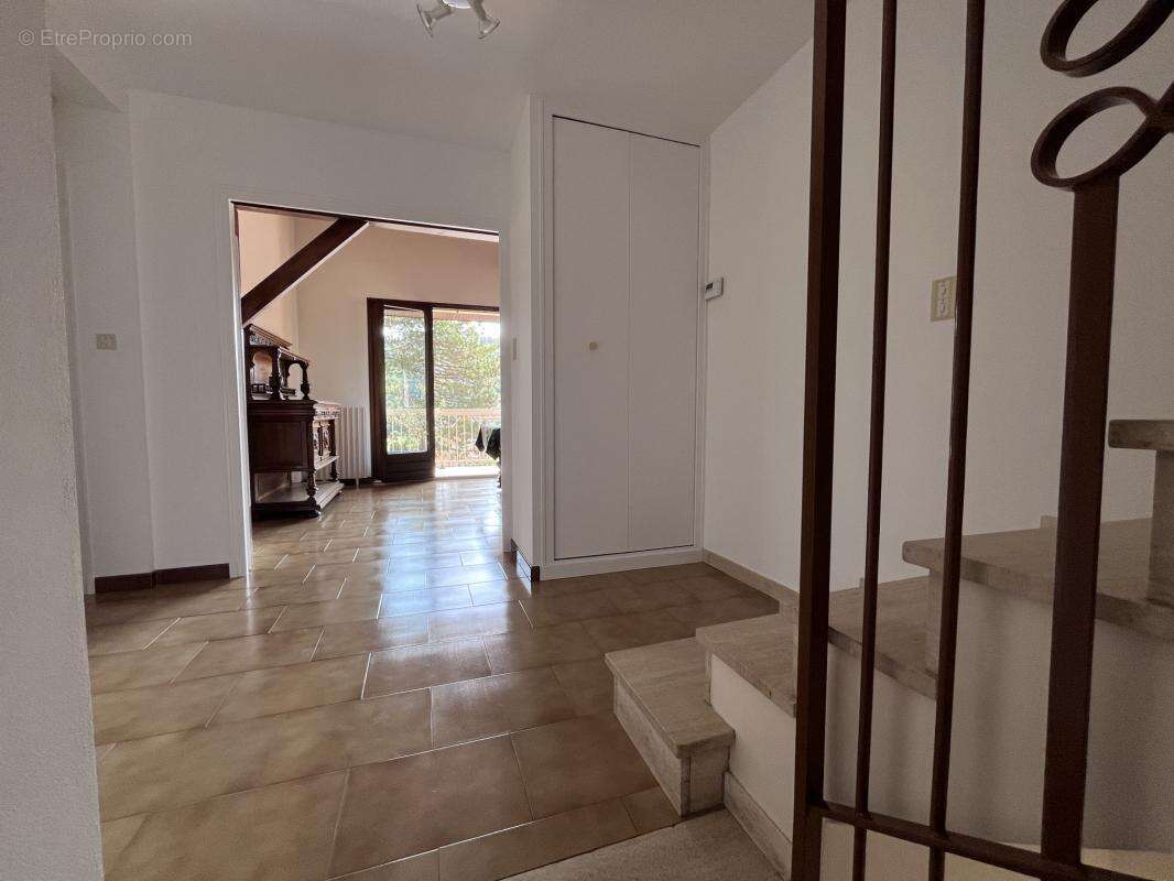 Maison à VELARS-SUR-OUCHE