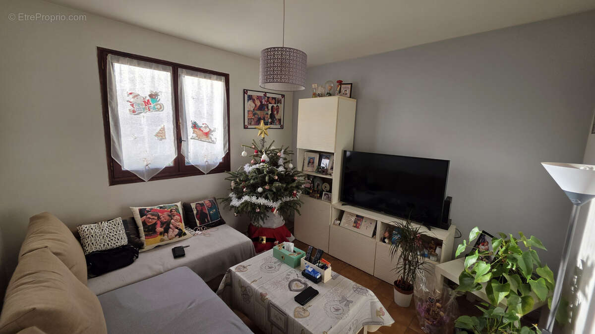 Appartement à TREMBLAY-EN-FRANCE