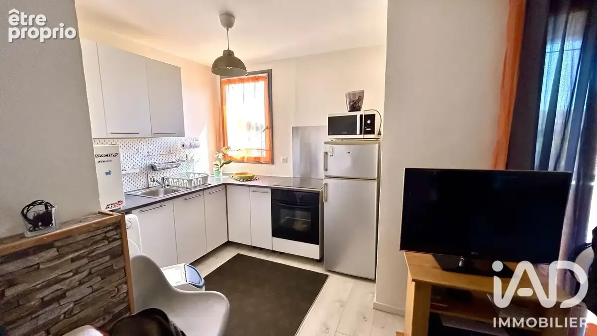 Photo 1 - Appartement à LA LONDE-LES-MAURES