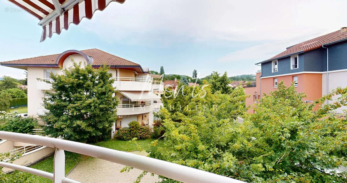 Appartement à VALLEIRY