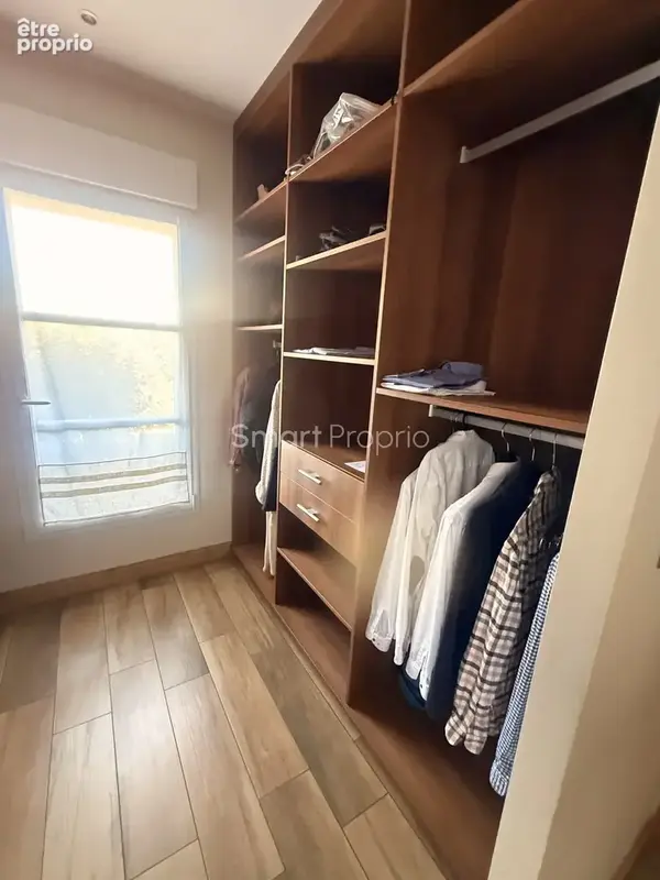 Propriété contemporaine   263 m2   Prestations haut de gamme   Piscine - photo 8