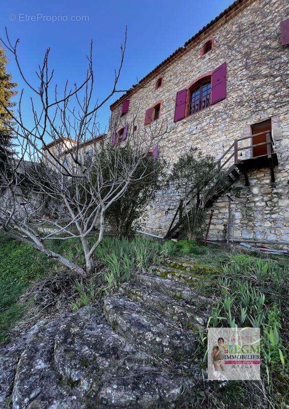 Maison à MASSANES