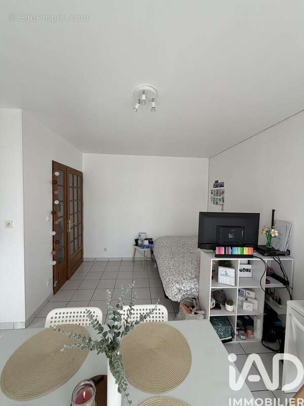 Appartement 25 m² à Reims  - photo 8