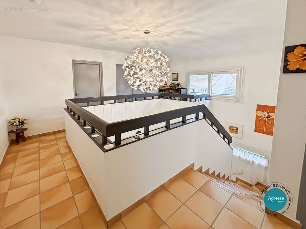 Maison à SAINTRY-SUR-SEINE