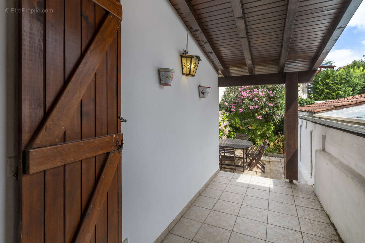 Maison à CIBOURE