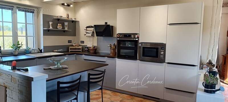 Maison à SAINT-ROMAIN-DE-COLBOSC