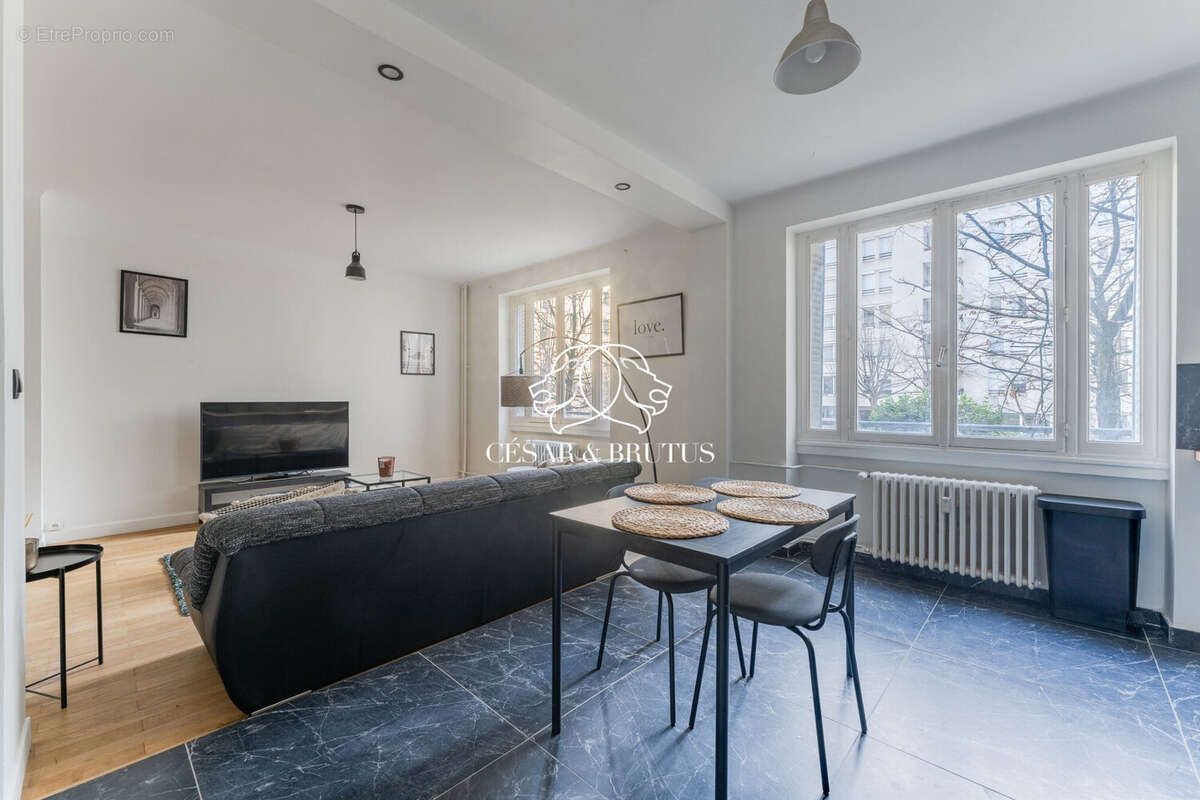 Appartement à LYON-6E