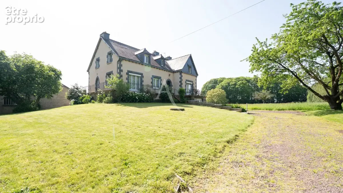 Maison Ménéac 8 pièces 194 m2 - photo 2