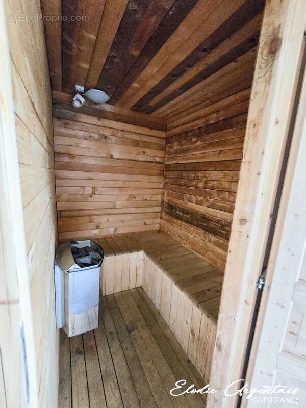 Maison à SAINT-PIERRE-DELS-FORCATS