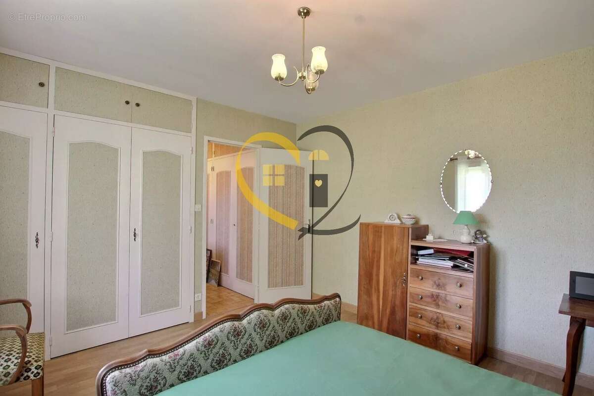 Maison Mehun-sur-Yèvre - photo 13