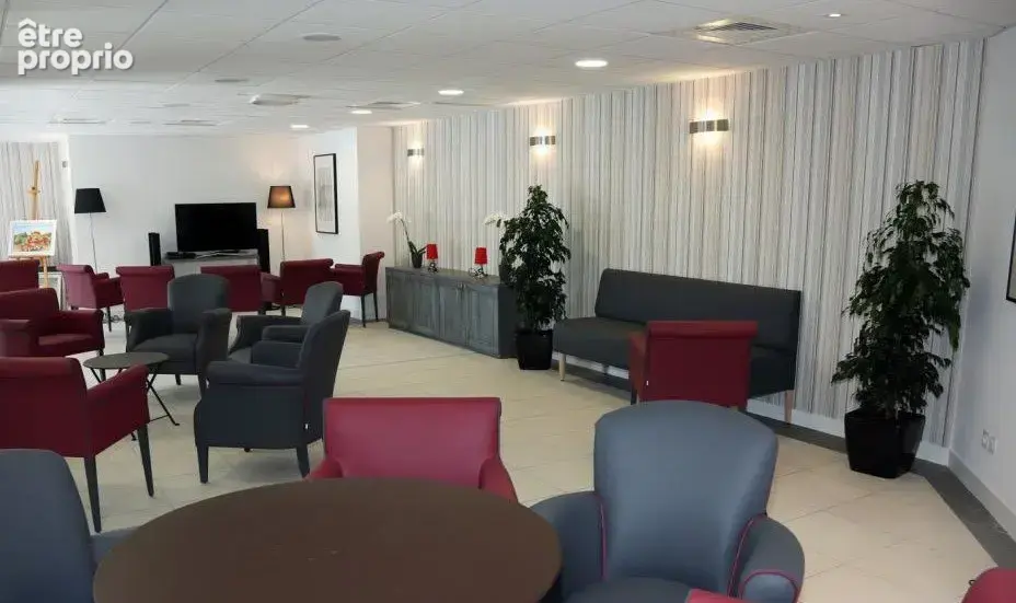 INVESTISSEMENT LOCATIF  POUSSAN  Résidence Seniors Le Domaine de Maleska - 5.83%de rentabilité - photo 9