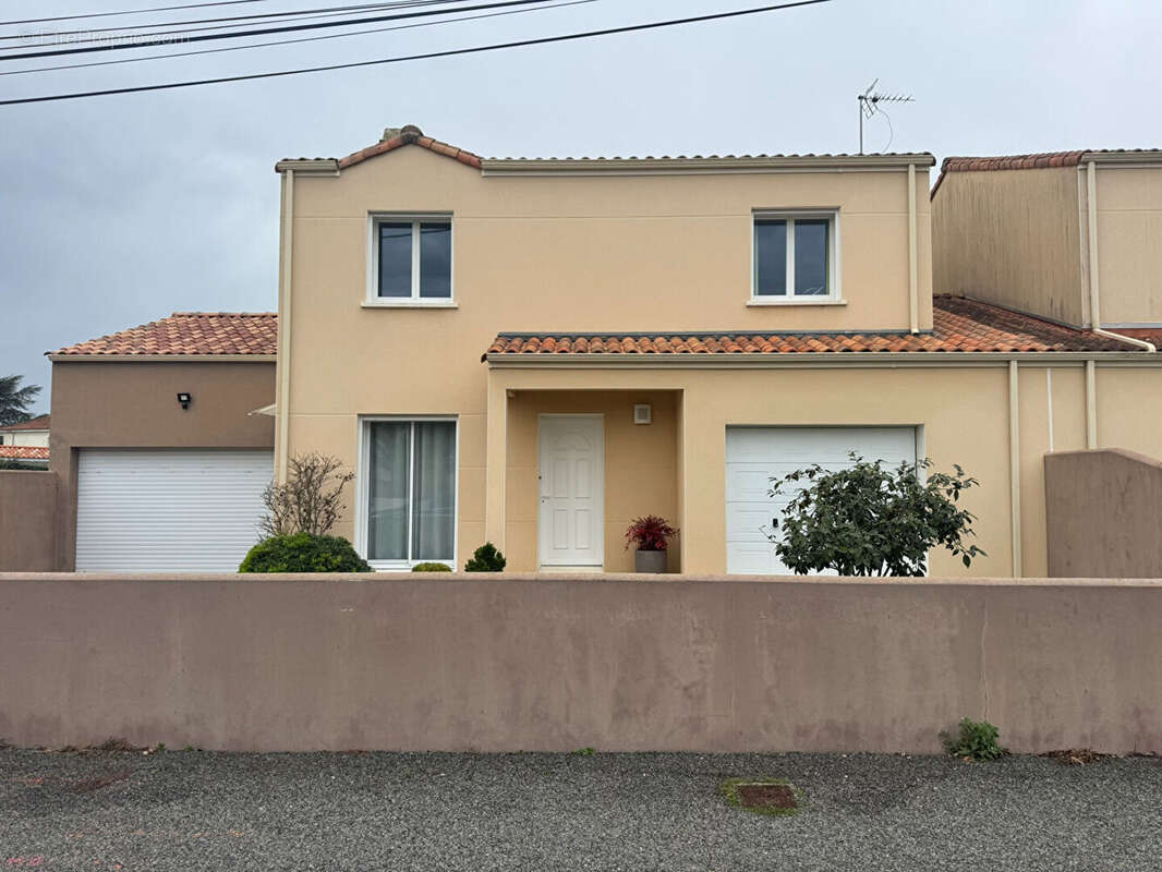 Maison à LES SORINIERES