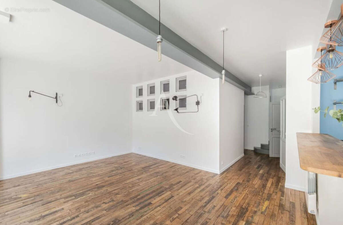 Appartement à IVRY-SUR-SEINE