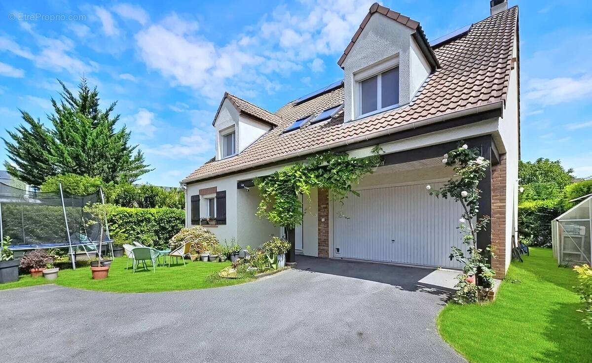 Maison à GOURNAY-SUR-MARNE