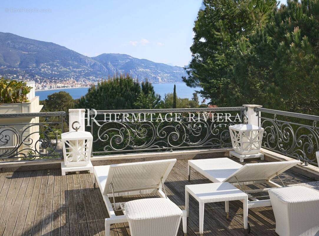 Maison à ROQUEBRUNE-CAP-MARTIN