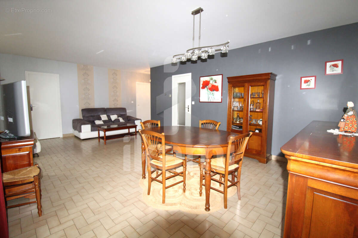 Maison à BOURG-LES-VALENCE