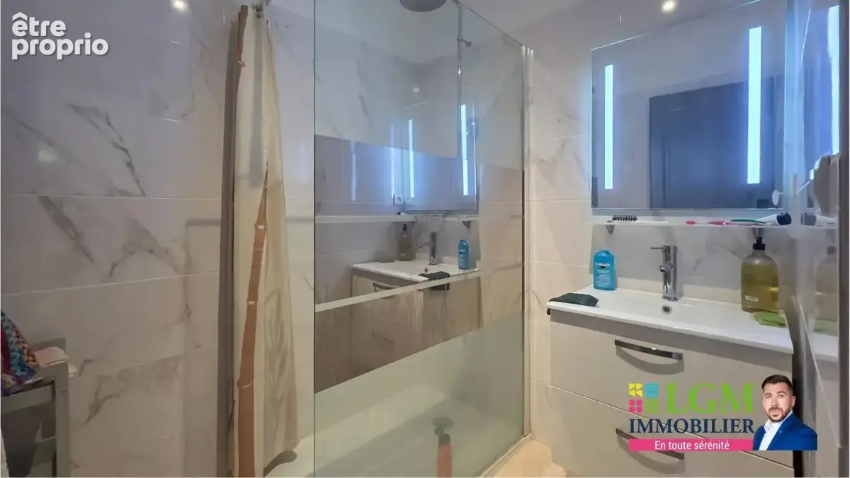 Appartement À Vendre Bernis, votre futur chez-vous avec extérieur et parking et trois chambres ! - photo 10