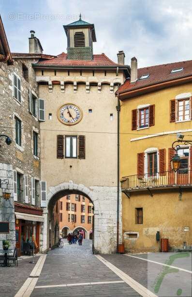 Annecy vieille ville - fonds de commerce epicerie fine - photo 5