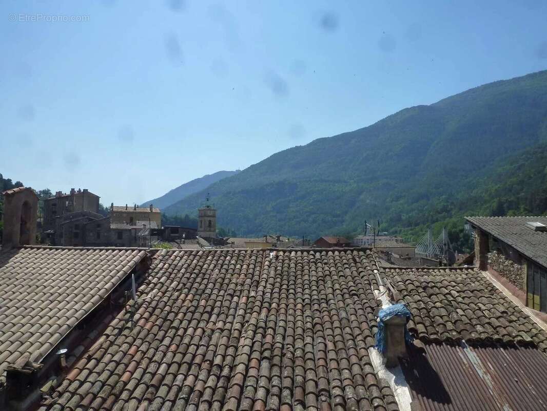 Appartement 90 m²  -  4 pièces + cave - photo 9
